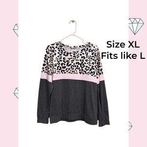 🐆 Leopard Colorblock Blouse | NWOT | Size XL (Runs Small)